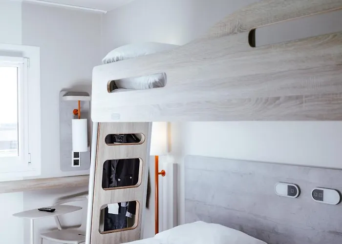 Отель Ibis Budget Luxembourg Aeroport Niederanven