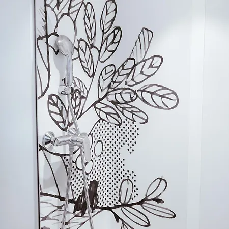 卢森堡机场宜必思快捷酒店 2*