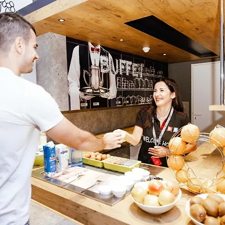 Ibis Budget Luxembourg Aeroport Hotel