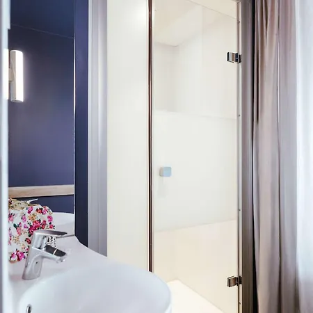 Ibis Budget Luxembourg Aeroport 2*