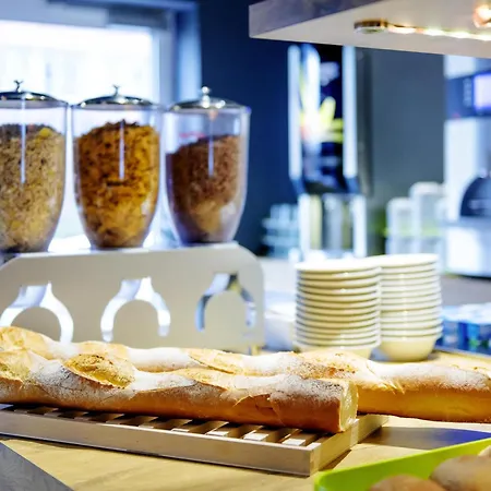Ibis Budget Luxembourg Aeroport Hotel 2*